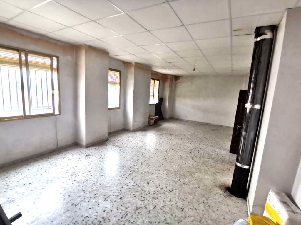 4 bedroom Finca/Country House for sale in Monte Lope Alvarez with garage - € 78,000 (Ref: 8879318)