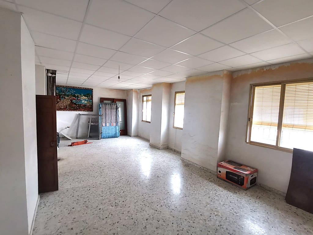 4 bedroom Finca/Country House for sale in Monte Lope Alvarez with garage - € 78,000 (Ref: 8879318)