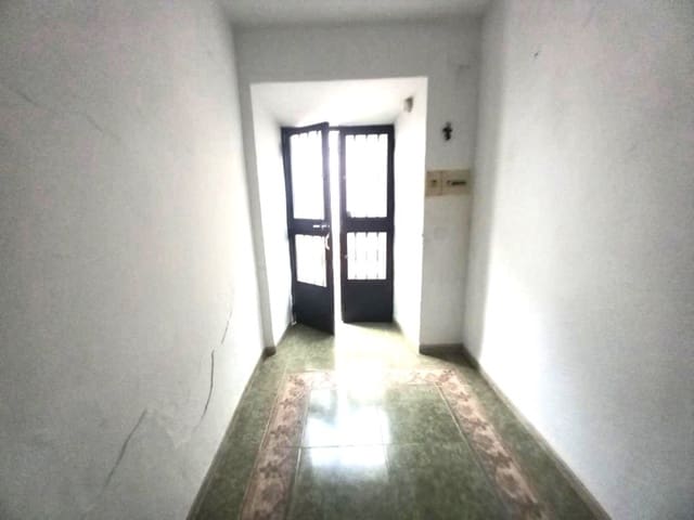 3 soverom Hus til salgs i Martos - € 58 000 (Ref: 8994390)