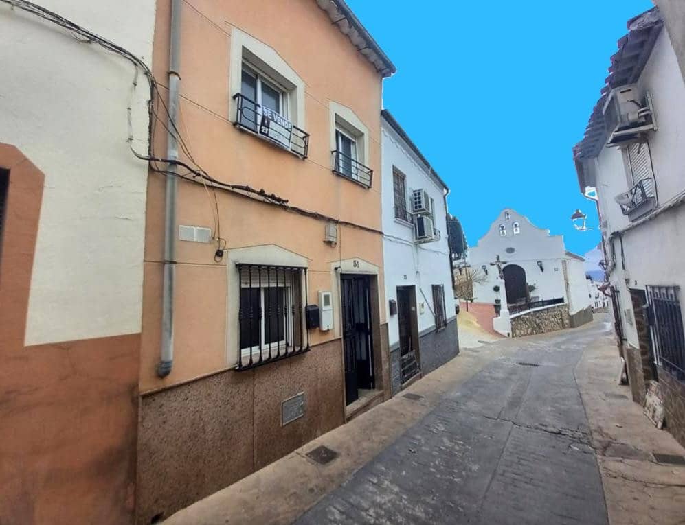 3 soverom Hus til salgs i Martos - € 58 000 (Ref: 8994390)