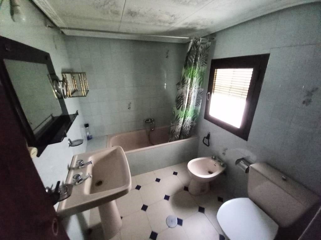 4 soveværelse Byhus til salg i Martos - € 34.000 (Ref: 8997331)