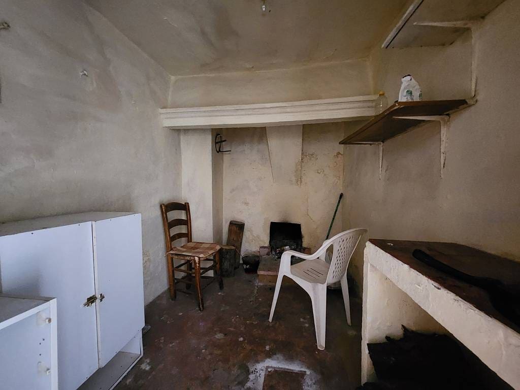 3 soverom Hus til salgs i Luque - € 40 000 (Ref: 9078617)