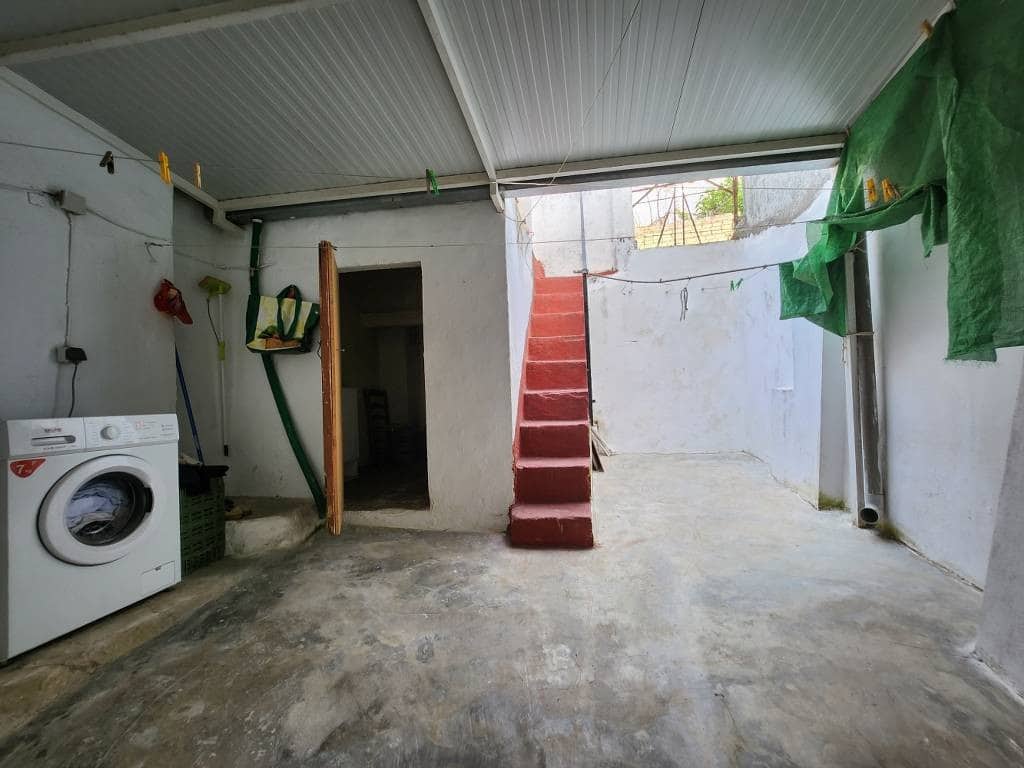 3 soverom Hus til salgs i Luque - € 40 000 (Ref: 9078617)