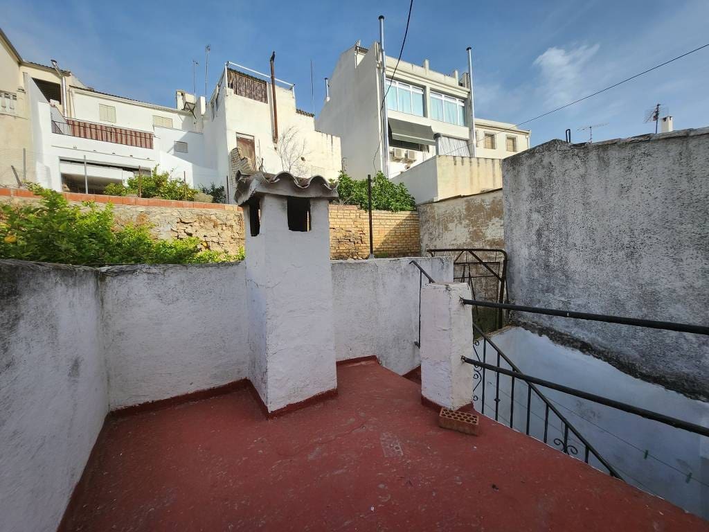 3 soverom Hus til salgs i Luque - € 40 000 (Ref: 9078617)