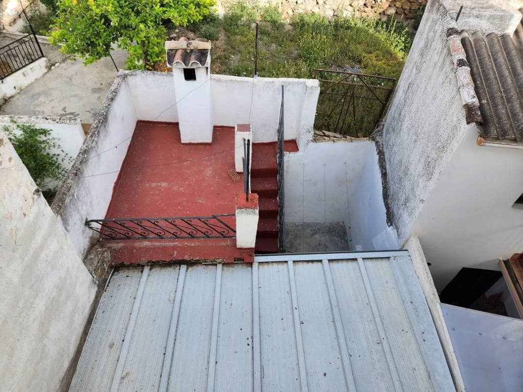 3 soverom Hus til salgs i Luque - € 40 000 (Ref: 9078617)