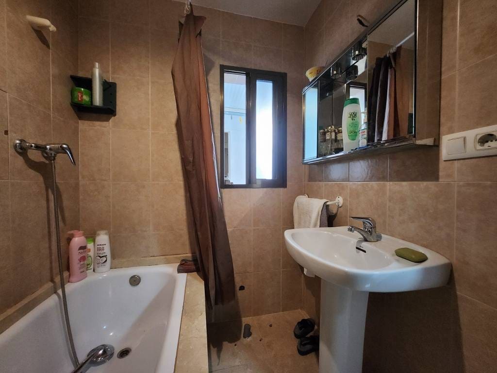 3 soverom Hus til salgs i Luque - € 40 000 (Ref: 9078617)