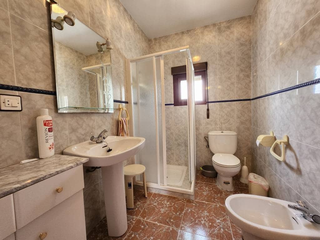 6 sovrum Hus till salu i Santiago de Calatrava med pool - 68 000 € (Ref: 9078618)