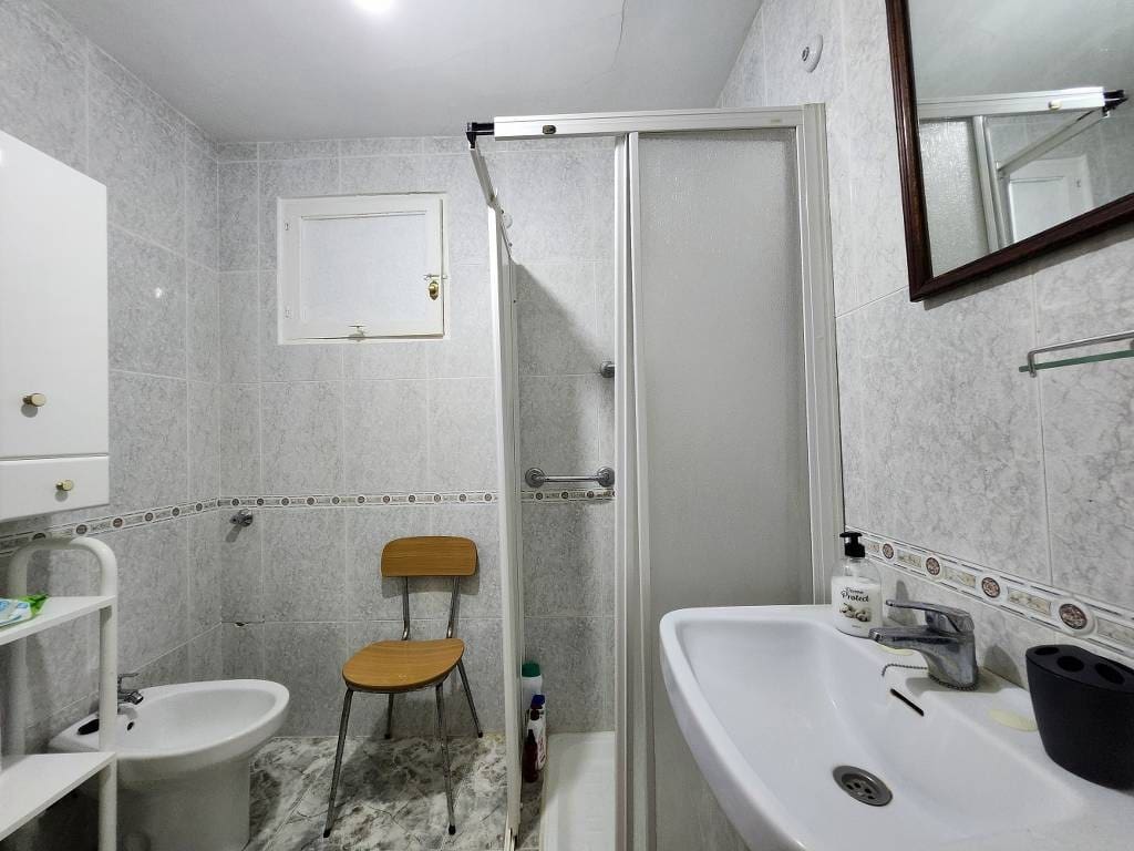 5 soveværelse Byhus til salg i Fuente-Tojar - € 56.000 (Ref: 9078621)