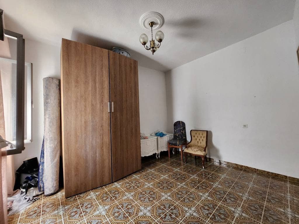 3 bedroom Townhouse for sale in Fuente-Tojar - € 55,000 (Ref: 9078622)