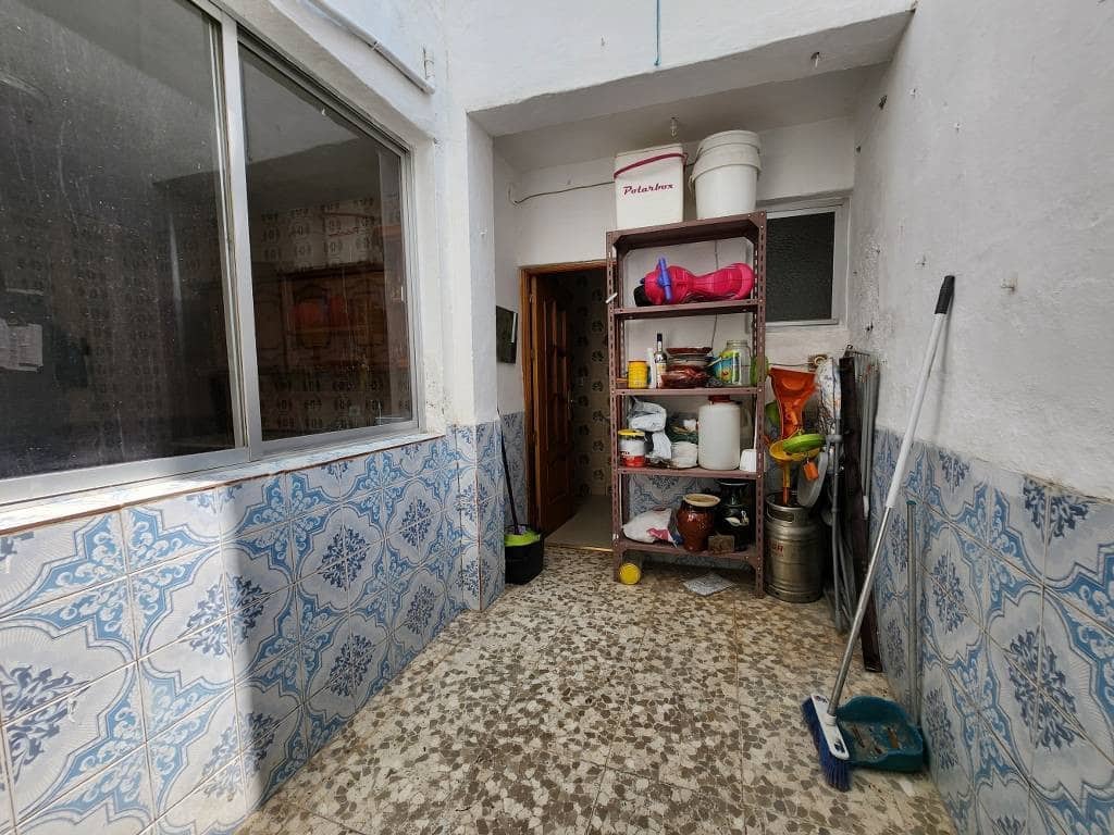 3 bedroom Townhouse for sale in Fuente-Tojar - € 55,000 (Ref: 9078622)