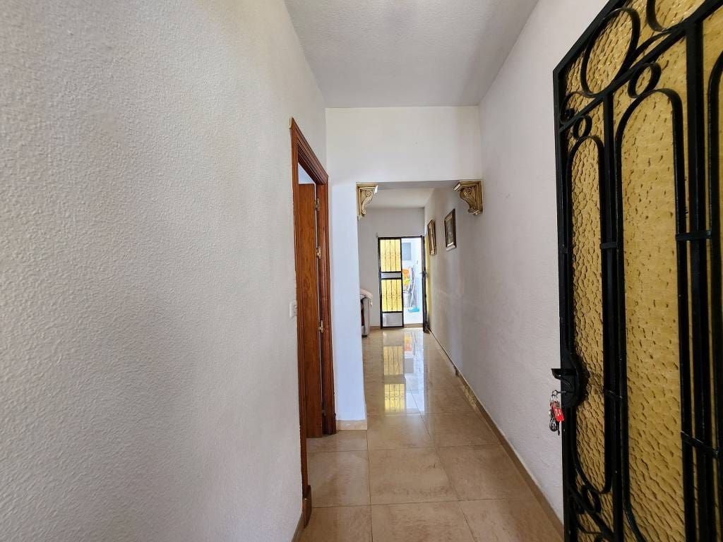 3 bedroom Townhouse for sale in Fuente-Tojar - € 55,000 (Ref: 9078622)