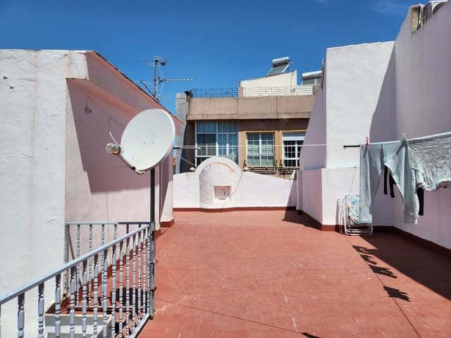 3 makuuhuone Huoneisto myytävänä paikassa Rute - 70 000 € (Ref: 9078627)