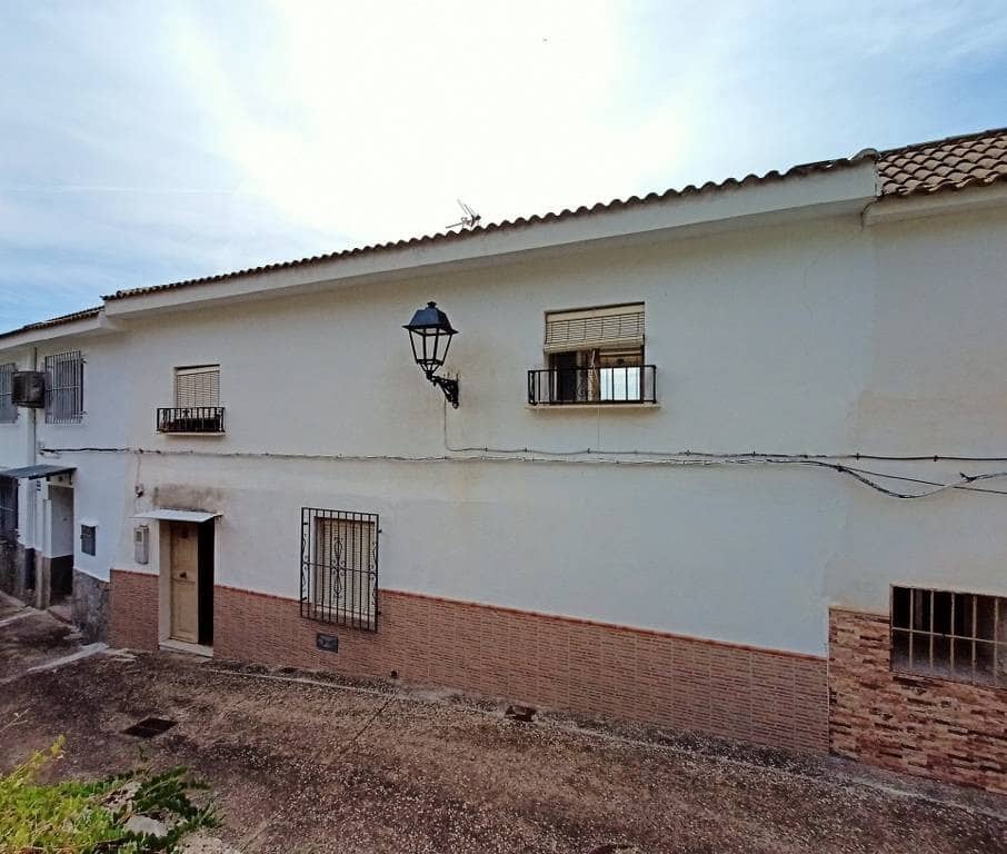 3 soverom Hus til salgs i Priego de Cordoba - € 56 000 (Ref: 9078640)