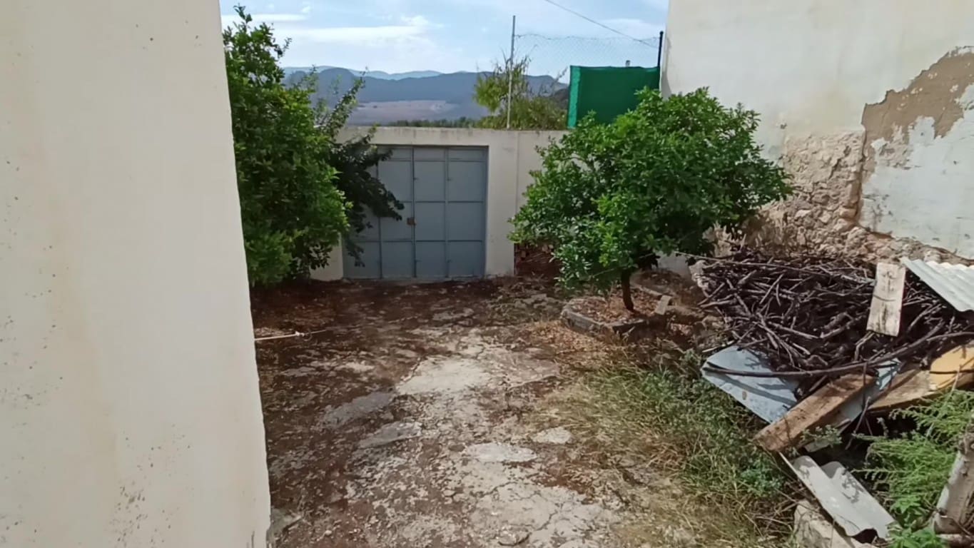 3 soverom Hus til salgs i Priego de Cordoba - € 56 000 (Ref: 9078640)