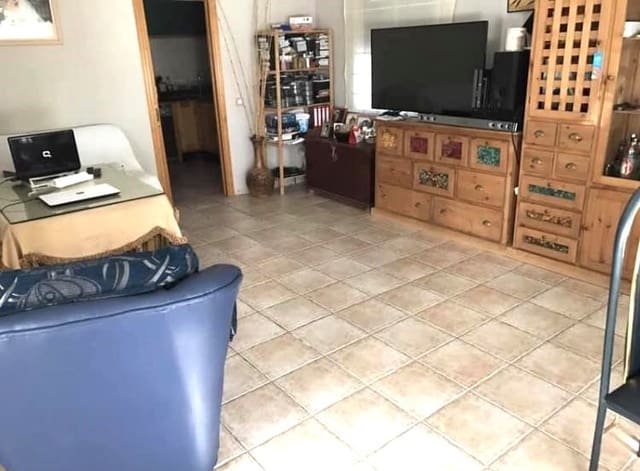 6 soverom Villa til salgs i Almodóvar del Río med svømmebasseng garasje - € 343 000 (Ref: 9078641)