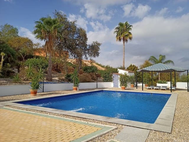 5 sypialnia Willa na sprzedaż w Herrera z basenem garażem - 525 000 € (Ref: 9085483)