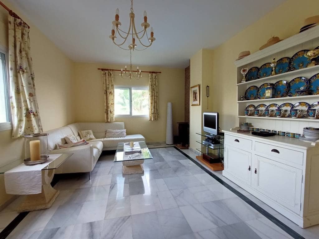 5 sypialnia Willa na sprzedaż w Herrera z basenem garażem - 525 000 € (Ref: 9085483)