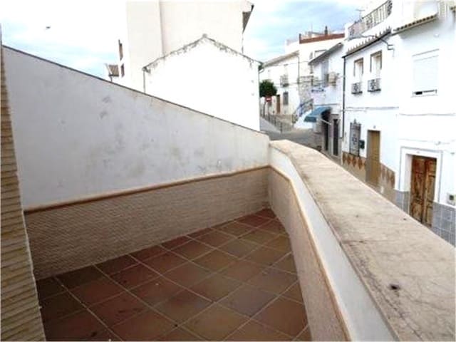 1 makuuhuone Omakotitalo myytävänä paikassa Rute - 38 000 € (Ref: 9096583)