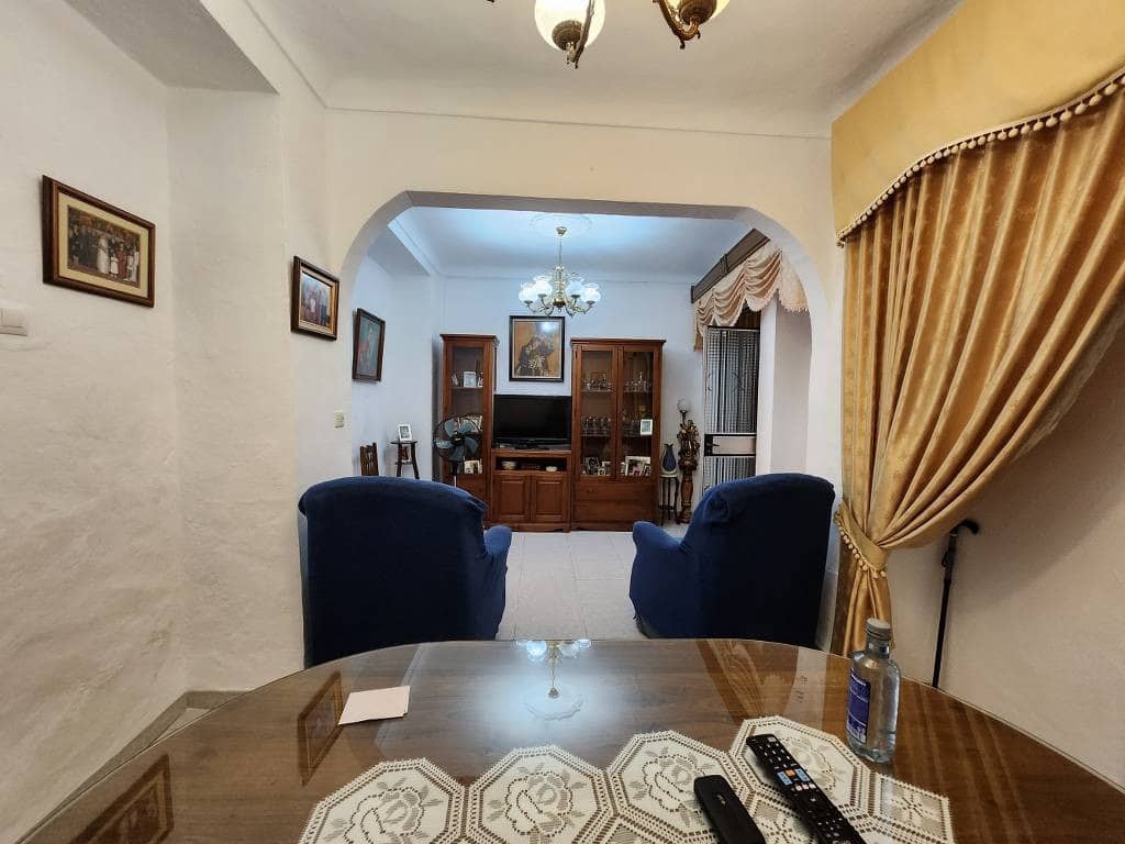 4 camera da letto Casa in vendita in Luque - 45.000 € (Rif: 9096597)