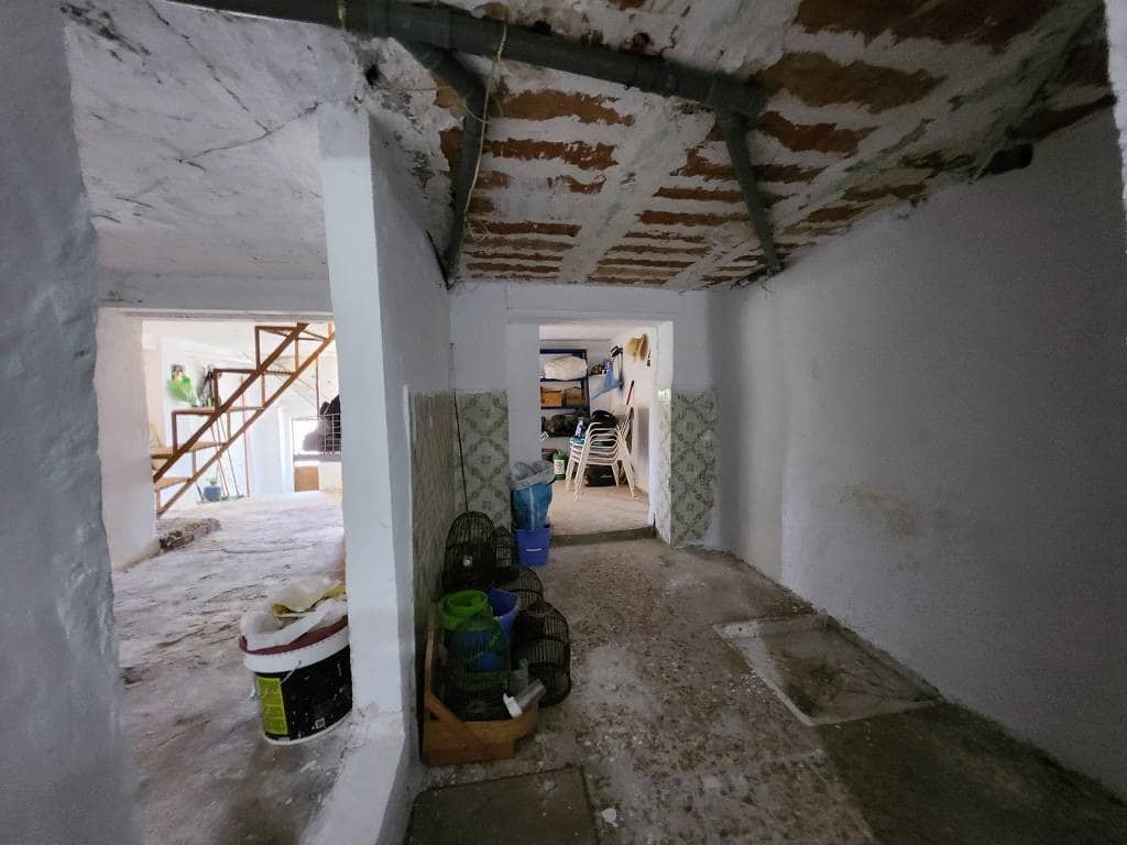 4 camera da letto Casa in vendita in Luque - 45.000 € (Rif: 9096597)