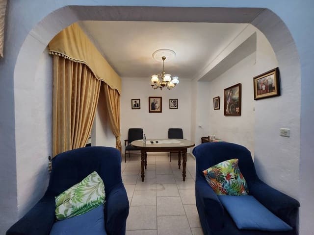 4 camera da letto Casa in vendita in Luque - 45.000 € (Rif: 9096597)