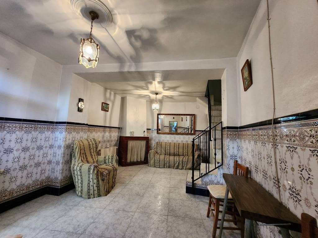 5 camera da letto Casa in vendita in Luque - 45.000 € (Rif: 9100925)