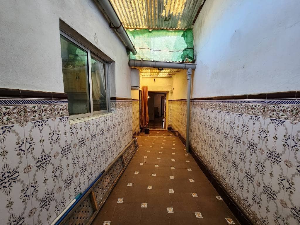 5 camera da letto Casa in vendita in Luque - 45.000 € (Rif: 9100925)