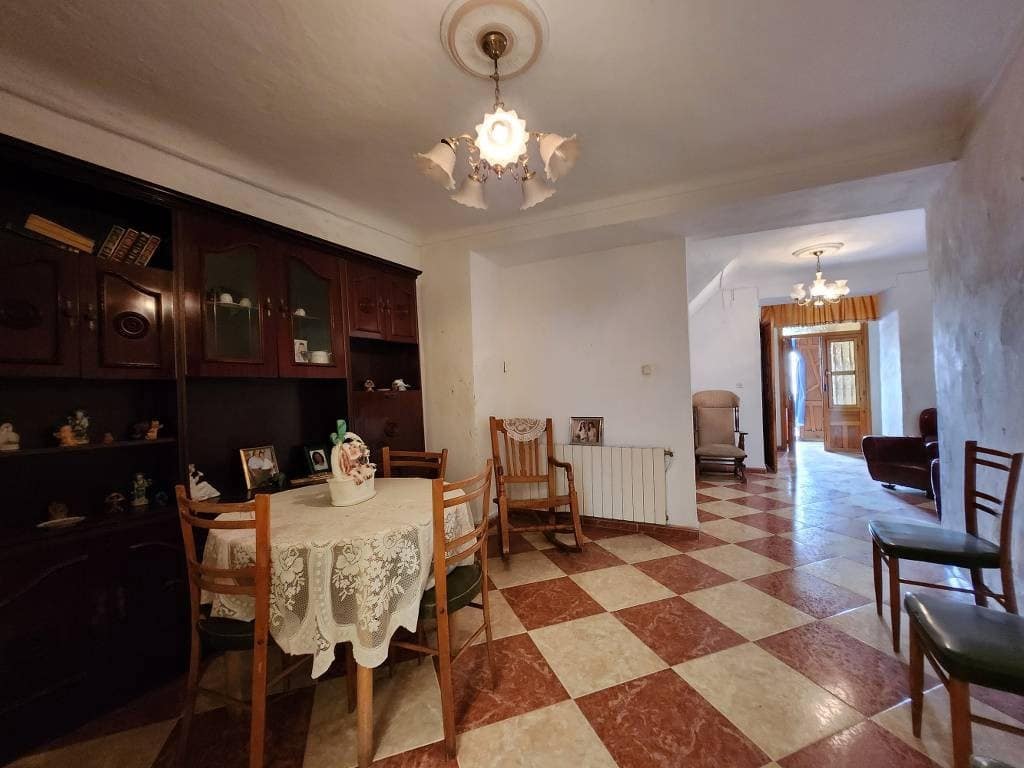 5 camera da letto Casa in vendita in Luque - 45.000 € (Rif: 9100925)