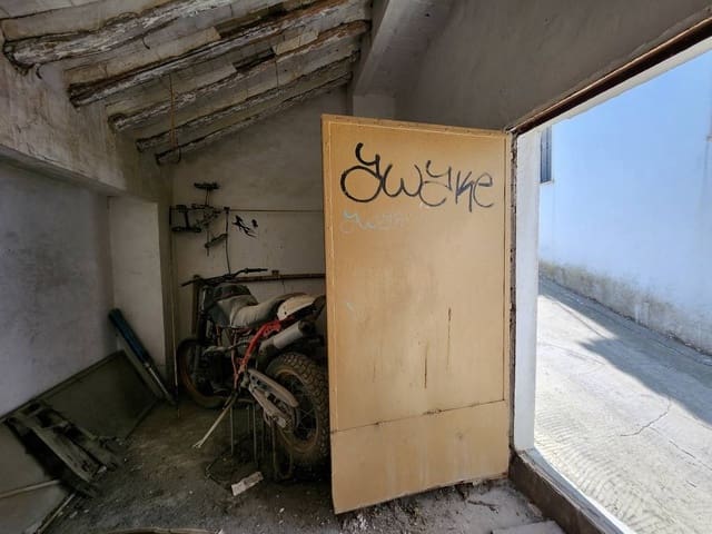 4 quarto Casa em Banda para venda em Luque - 39 900 € (Ref: 9106689)