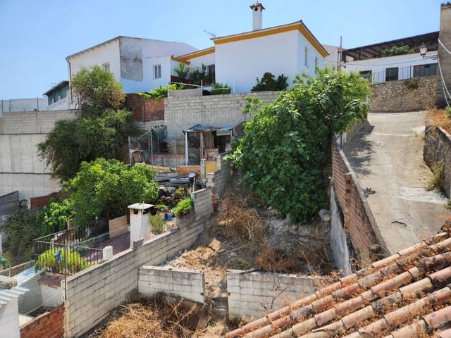 4 quarto Casa em Banda para venda em Luque - 39 900 € (Ref: 9106689)