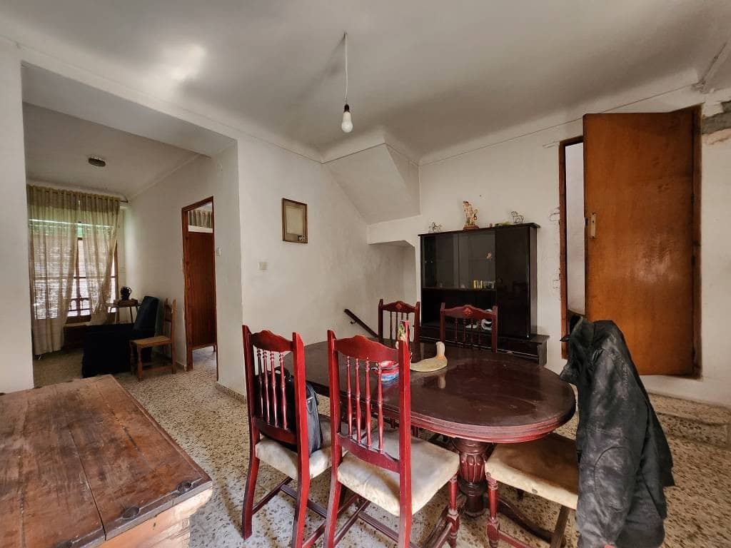 4 camera da letto Casa in vendita in Luque - 39.900 € (Rif: 9106689)