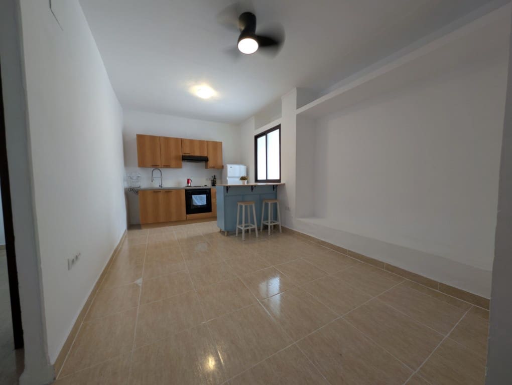 3 soverom Hus til salgs i Martos - € 75 000 (Ref: 9109945)