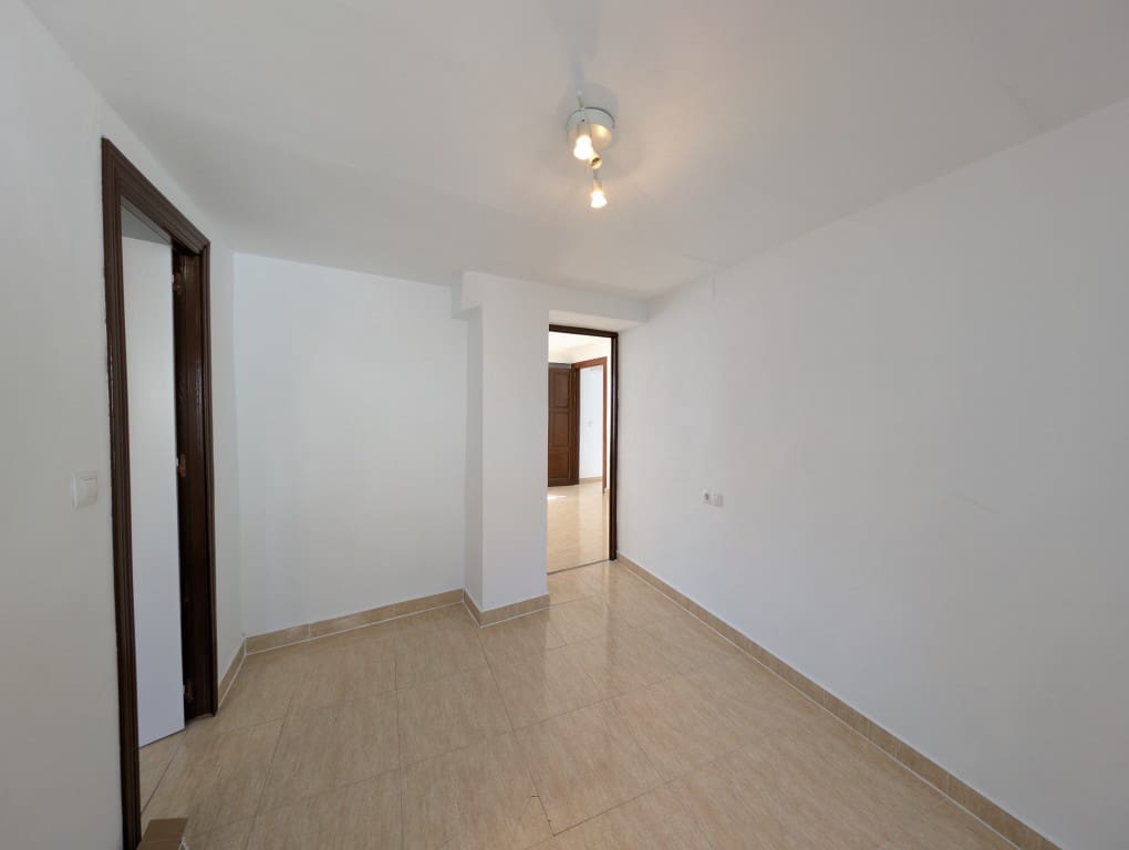 3 soverom Hus til salgs i Martos - € 75 000 (Ref: 9109945)