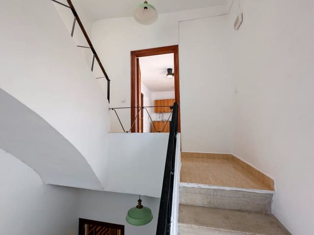 3 soverom Hus til salgs i Martos - € 75 000 (Ref: 9109945)