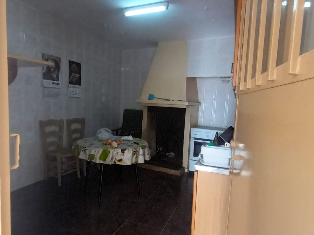 5 soveværelse Byhus til salg i Priego de Cordoba med garage - € 92.000 (Ref: 9110557)