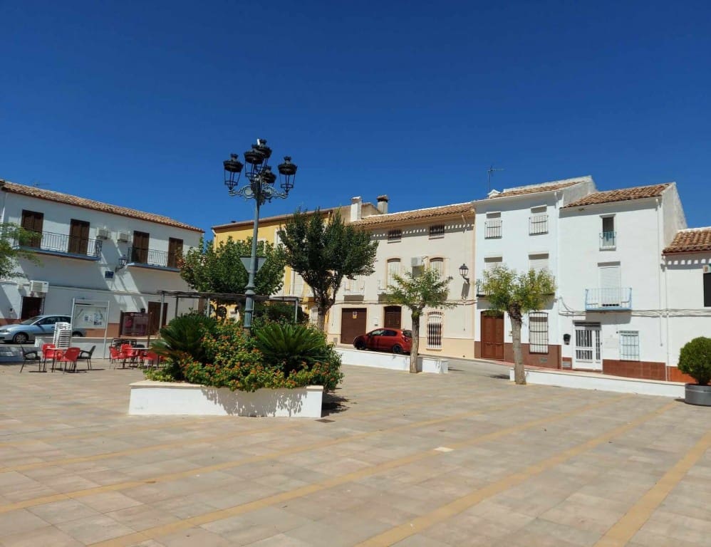 4 soveværelse Byhus til salg i Martos med swimmingpool - € 70.000 (Ref: 9110915)