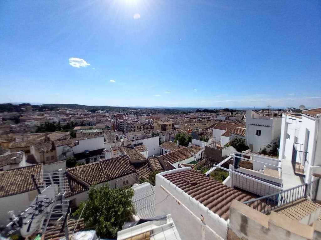 4 soveværelse Byhus til salg i Martos - € 29.900 (Ref: 9116561)