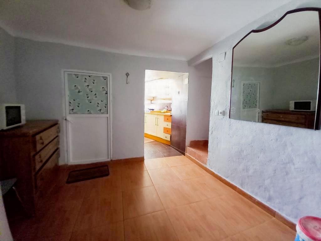 4 soveværelse Byhus til salg i Martos - € 29.900 (Ref: 9116561)