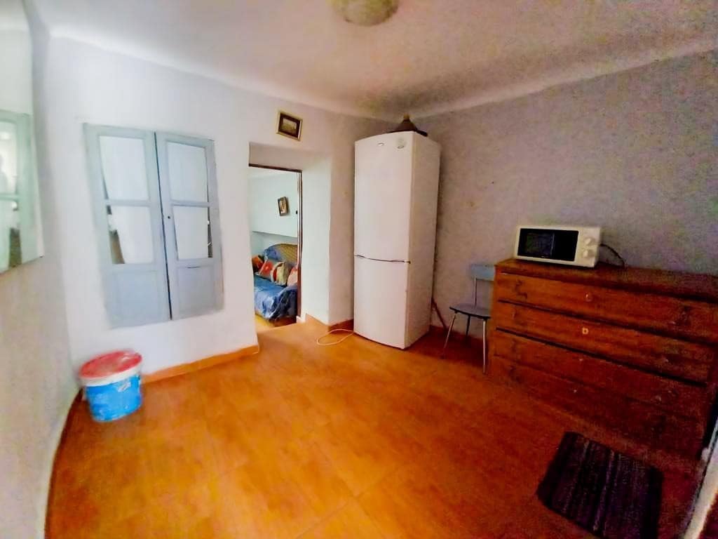 4 soveværelse Byhus til salg i Martos - € 29.900 (Ref: 9116561)