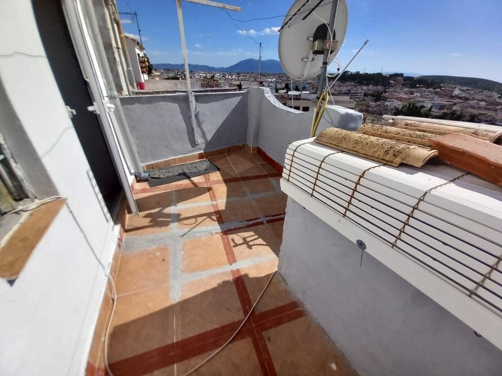 4 soveværelse Byhus til salg i Martos - € 29.900 (Ref: 9116561)