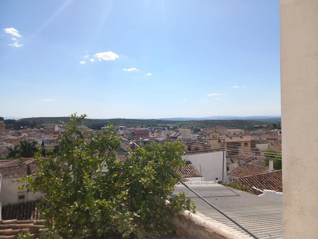 4 soveværelse Byhus til salg i Martos - € 29.900 (Ref: 9116561)