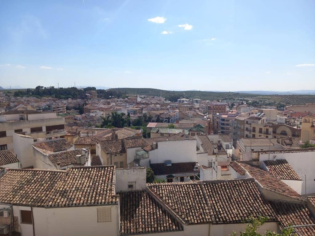 4 soveværelse Byhus til salg i Martos - € 29.900 (Ref: 9116561)