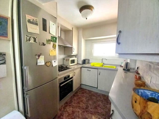 3 bedroom Townhouse for sale in Castillo de Locubín - € 85,750 (Ref: 9146653)