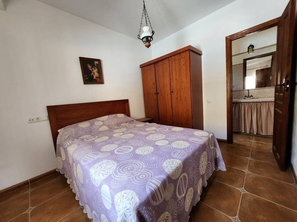 3 soverom Villa til salgs i Priego de Cordoba med svømmebasseng - € 125 000 (Ref: 9171750)