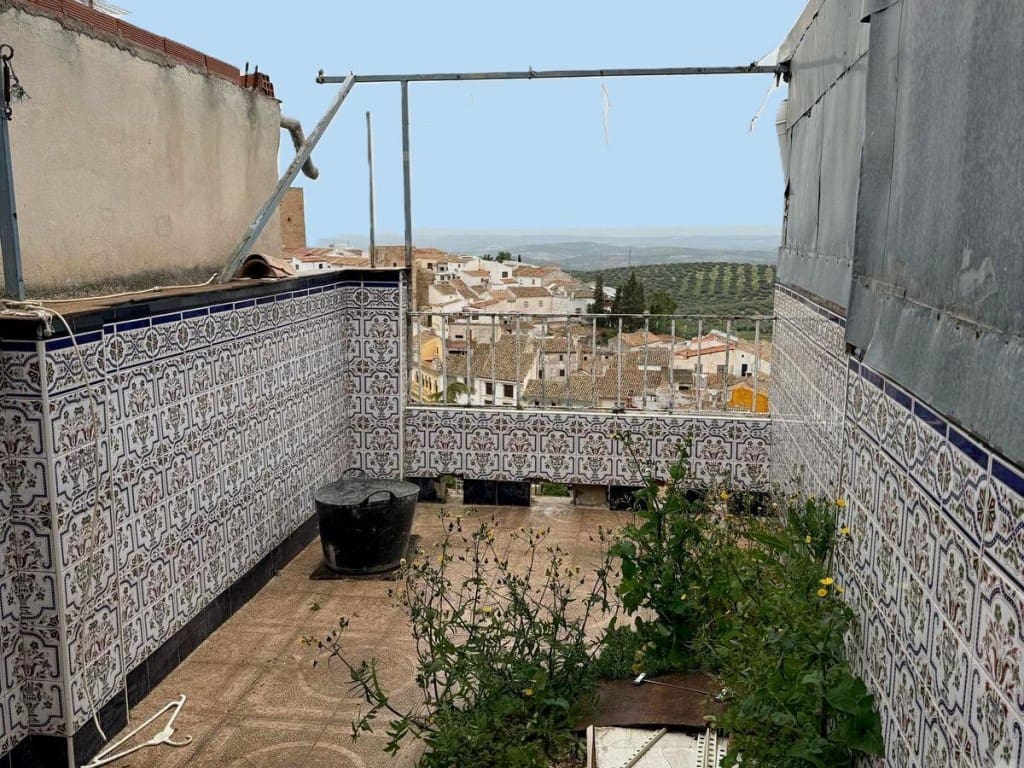 3 slaapkamer Huis te koop in Martos - € 15.750 (Ref: 9187906)