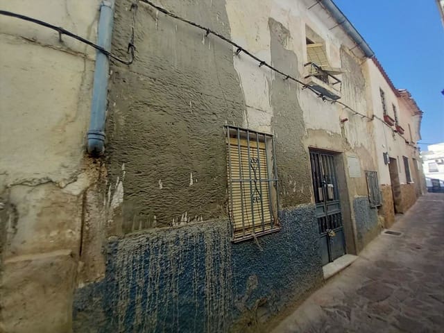 3 soveværelse Byhus til salg i Martos - € 15.750 (Ref: 9187906)