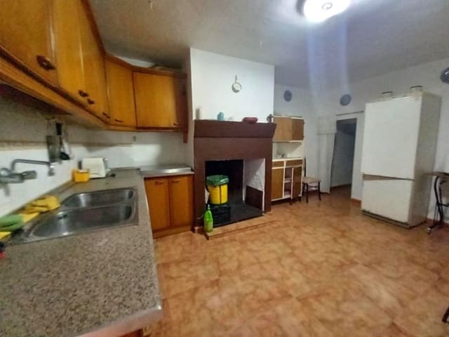 3 bedroom Bungalow for sale in Monte Lope Alvarez, Martos - € 79,000 (Ref: 9188733)