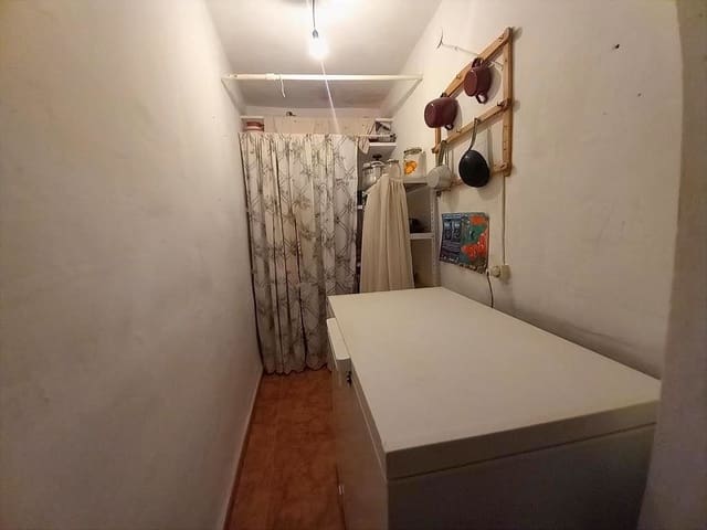 3 bedroom Bungalow for sale in Monte Lope Alvarez, Martos - € 79,000 (Ref: 9188733)