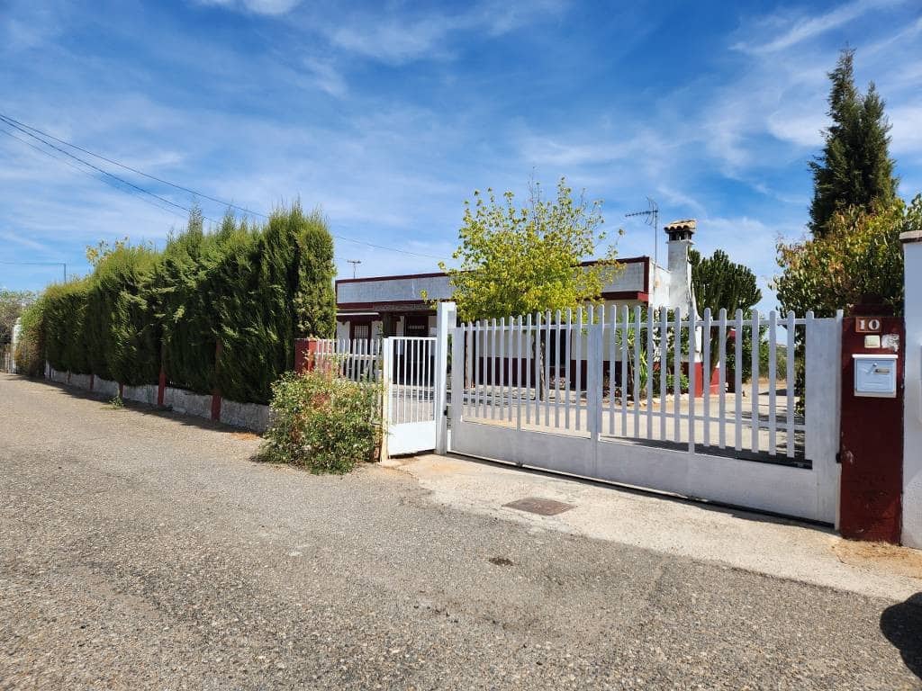 3 soveværelse Villa til salg i La Guijarrosa med swimmingpool - € 139.900 (Ref: 9201671)