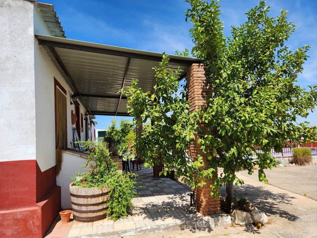 3 soveværelse Villa til salg i La Guijarrosa med swimmingpool - € 139.900 (Ref: 9201671)